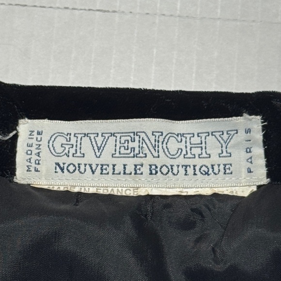 GIVENCHY Vintage Nouvelle Boutique Black Gold Metallic Thread Tweed Skirt Size S - Picture 2 of 10